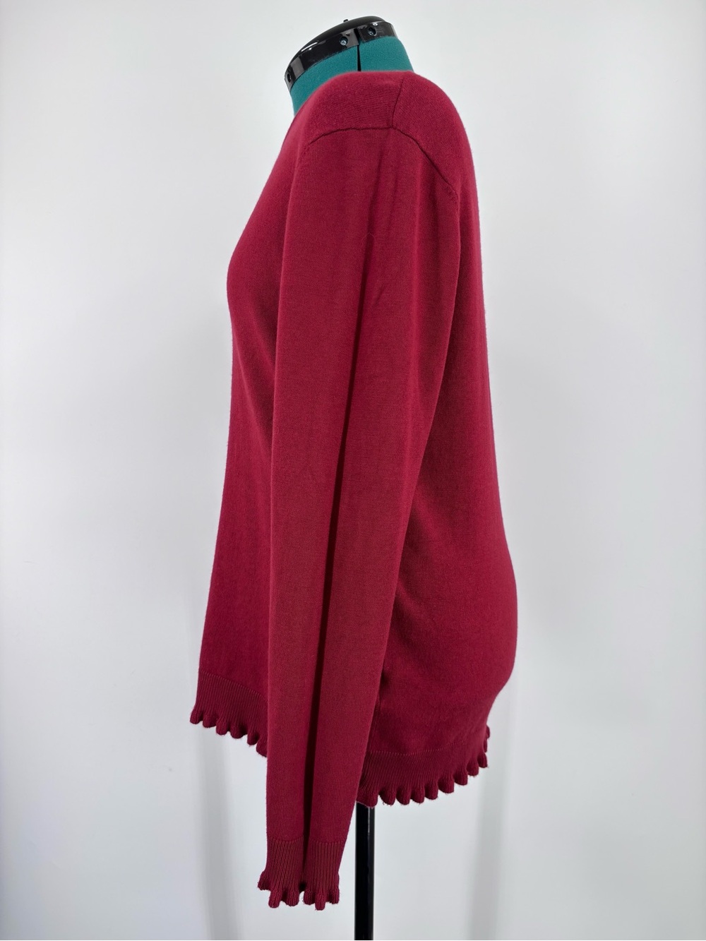Soya Concept Raspberry Ruffled Hem Crew Neck Lightweight Sweater, Large - Picture 4 of 16